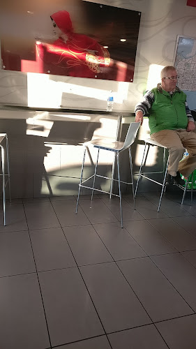 Opinii despre Pizza Hut în White Rock - Hospitality and gastronomy