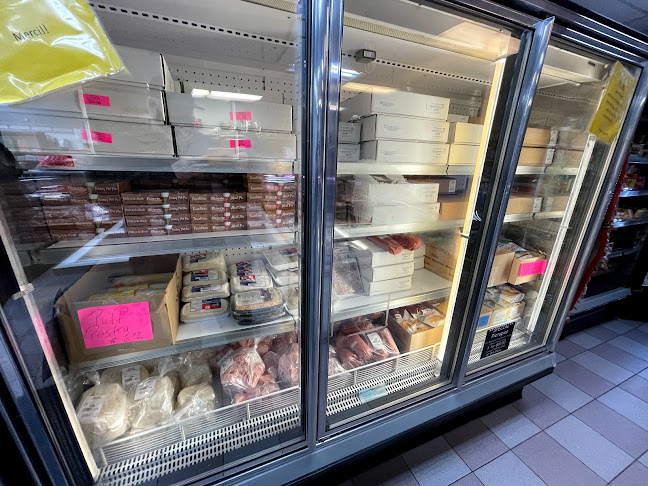 3971 Navan Rd, Navan, ON K4B 1H9