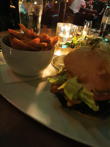 Comentarii opinii despre Cactus Club Cafe