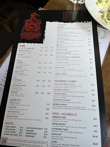 157 Alexander St, Vancouver, BC V6A 1B8