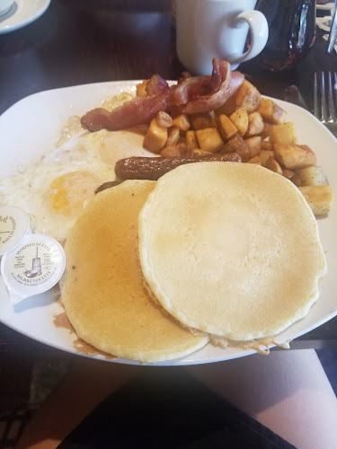 Doc Magilligan's Restaurant & Irish Pub - Niagara Falls