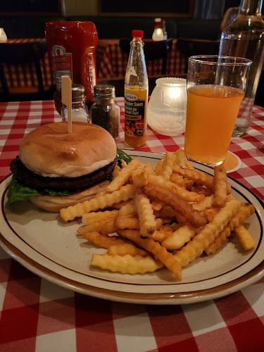 Skyline Restaurant - Toronto