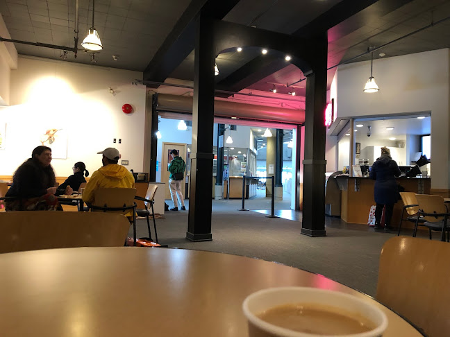 Encores Bistro - Hospitality and gastronomy