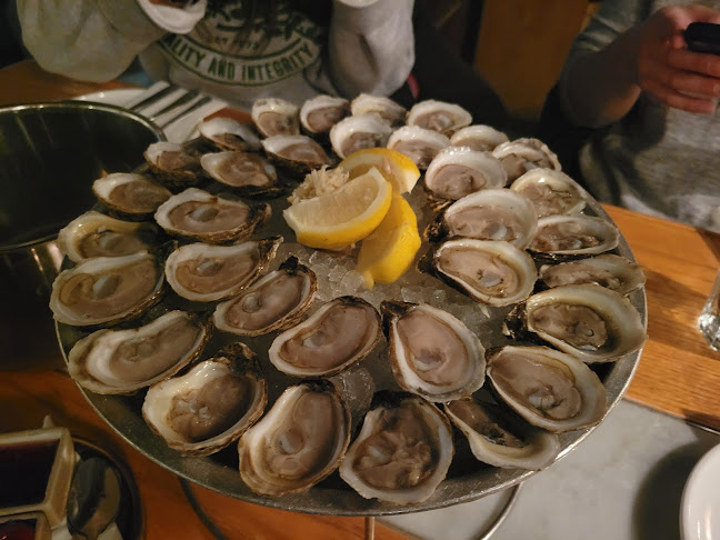 Pearl Diver - Hospitality and gastronomy