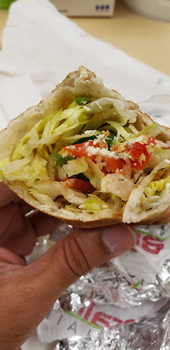 Opinii despre Prairie Donair Hamilton St. Regina în Regina - Hospitality and gastronomy