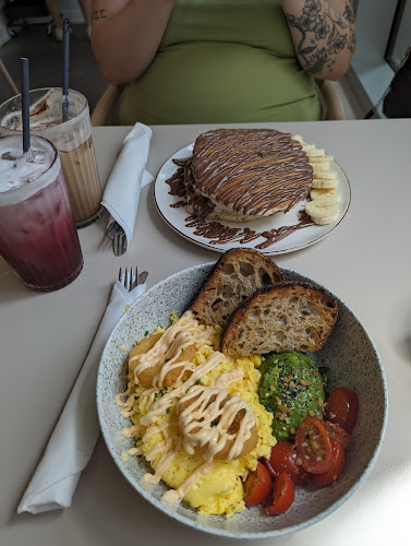 Comentarii opinii despre BODEGA