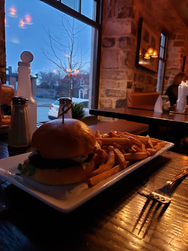 71 Principale St, Gatineau, Quebec J9H 3L6