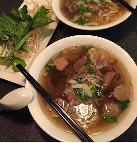 Comentarii opinii despre Nine North (Viet-Thai Cuisine)