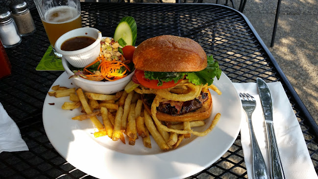 Opinii despre Waverley Hotel în Cumberland - Hospitality and gastronomy