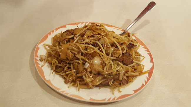 New Town Bakery & Restaurant - Vancouver