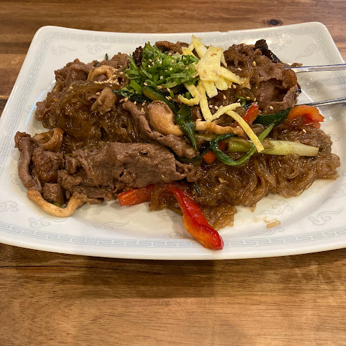 403 North Rd #301, Coquitlam, BC V3K 3V9