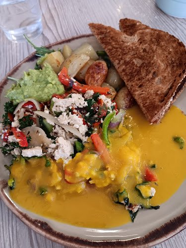 Opinii despre Big Feast Bistro în Maple Ridge - Hospitality and gastronomy