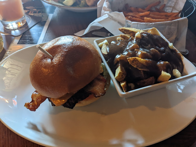 Opinii despre D'Arcy McGee's în Ottawa - Hospitality and gastronomy