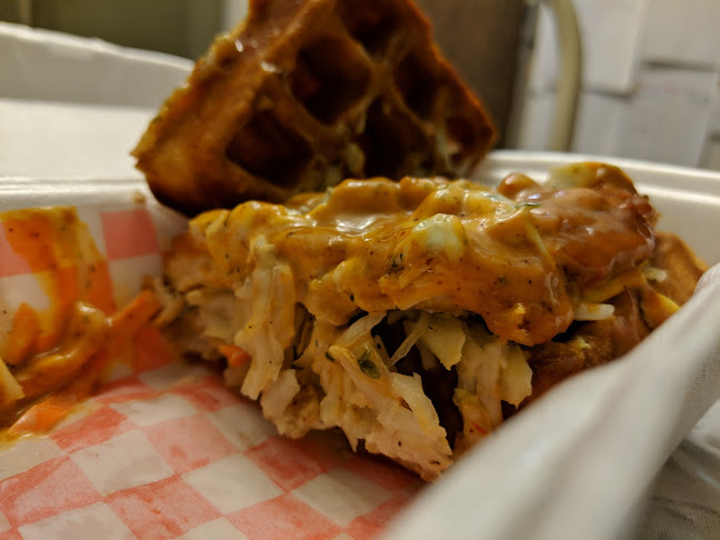 Comentarii opinii despre Broast Chicken and Waffles