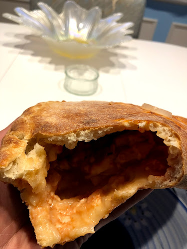 Amadio's Pizza - Hospitality and gastronomy