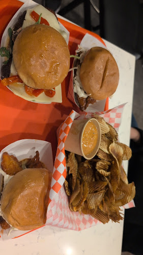 Comentarii opinii despre All Out Burger