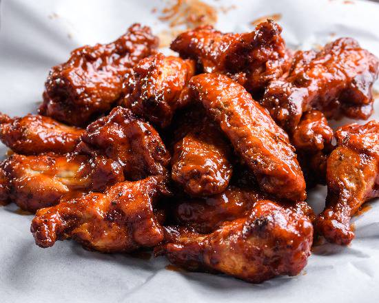 1745 Dundas St W, Toronto, ON M6K 1V4