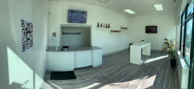 Opinii despre Doortender în Red Deer - Hospitality and gastronomy