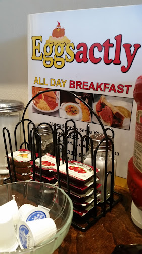 Opinii despre Eggsactly Breakfast And Lunch în Burlington - Hospitality and gastronomy