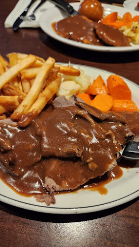 413 6th St, New Westminster, BC V3L 3B1