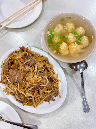 New Town Bakery & Restaurant - Vancouver