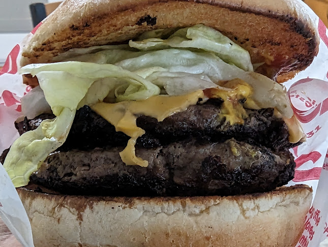 Opinii despre L'Il Mom's Chip Wagon în Russell - Hospitality and gastronomy