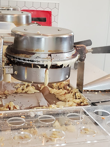 33660 South Fraser Way, Abbotsford, BC V2S 2B9