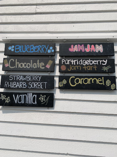Opinii despre Growlers Ice Cream Shop în Joe Batt's Arm - Hospitality and gastronomy