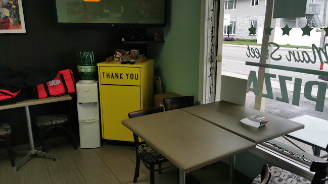 1099 Laurier St, Rockland, ON K4K 1E3