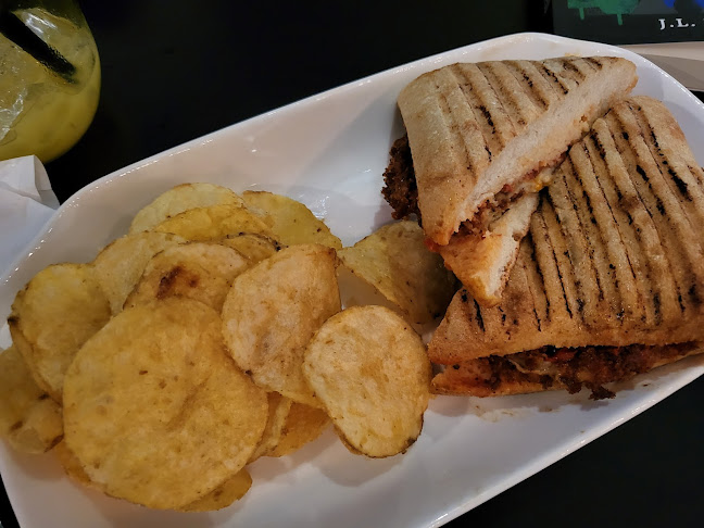 626 Queen St E, Sault Ste. Marie, ON P6A 2A4