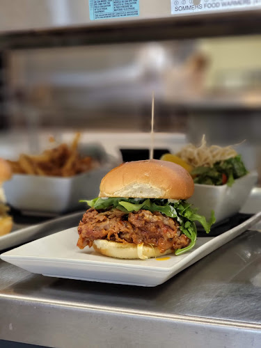 Broadway & Grand - Hospitality and gastronomy