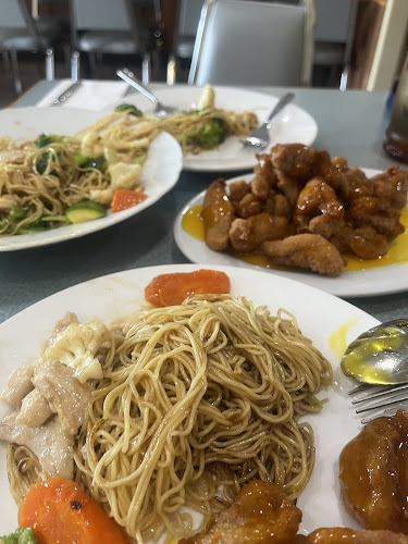 Szutu's Chinese Restaurant