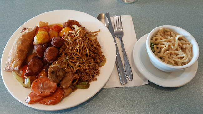 Szutu's Chinese Restaurant - Winkler