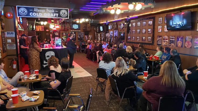 287 Garry St, Winnipeg, MB R3C 1H9