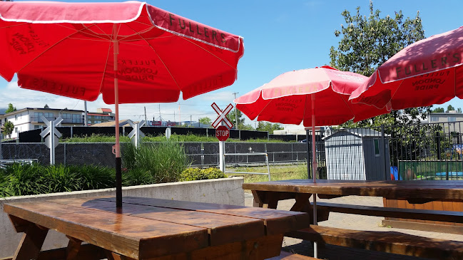 Coach and Horses - Hospitality and gastronomy