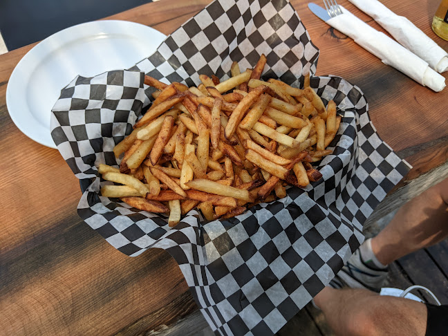 Promenade Sir-George-Étienne-Cartier, Ottawa, ON K1M 0A2