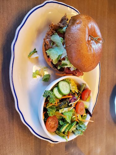 Liberty Kitchen Belmont - Hospitality and gastronomy