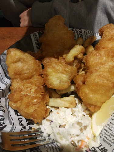 White Spot Kensington - Hospitality and gastronomy