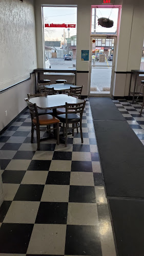 1050 Lesperance Rd, Windsor, ON N8N 1W8