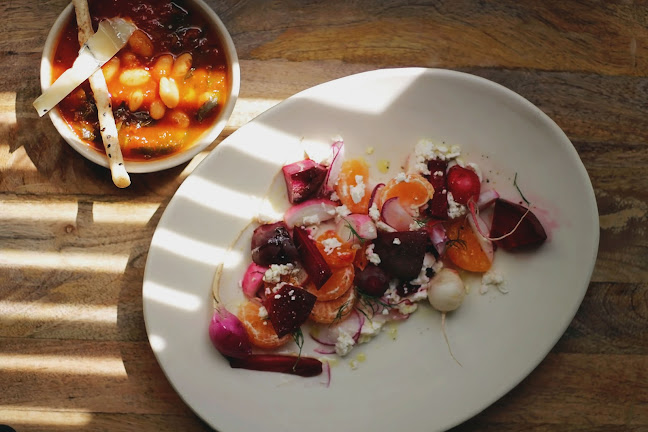 Opinii despre Chickadee Epicurean în Red Deer - Hospitality and gastronomy