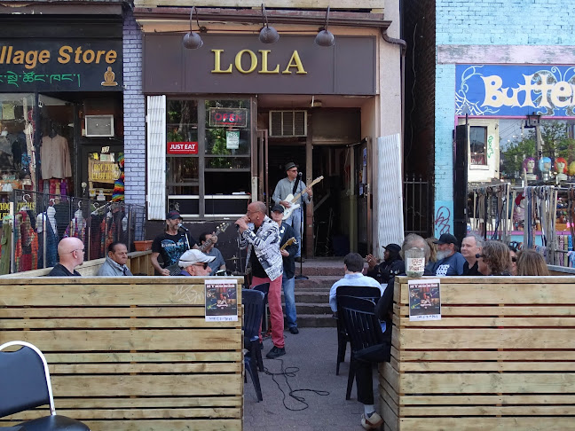 Lola - Toronto