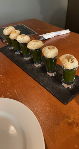 Opinii despre Masala Boyz Indian Lounge and Bar în Langley Twp - Hospitality and gastronomy