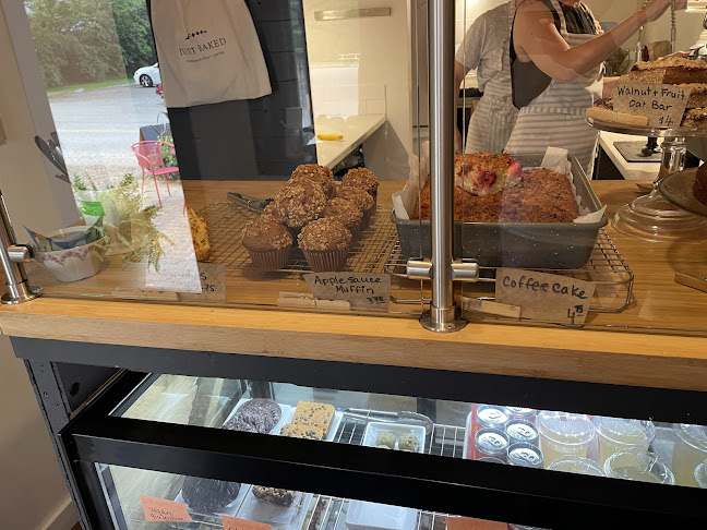 Comentarii opinii despre Just Baked : naramata street coffee