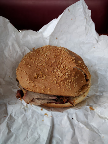 1536 Main St W, Hamilton, ON L8S 1E4