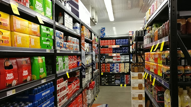 Opinii despre Sobeys Liquor Summit în St. Albert - Hospitality and gastronomy