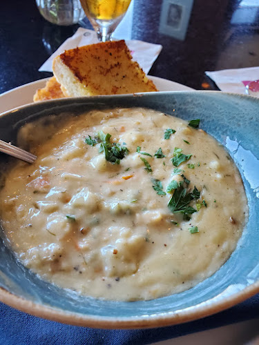 Blue Crab Seafood House