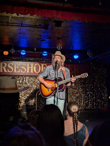 Horseshoe Tavern - Hospitality and gastronomy