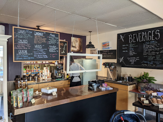 MeMe's Cafe and Food Shop - Wilmot