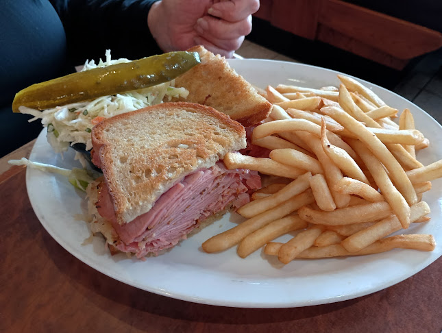 Fireside Deli & Family Restaurant