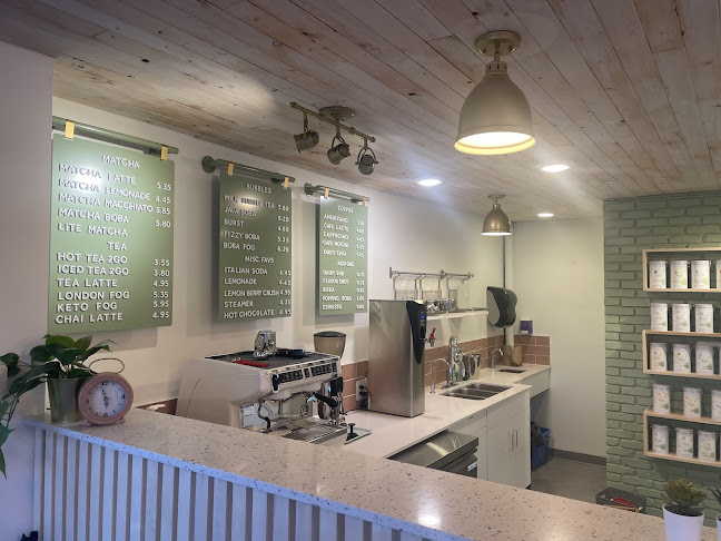 Opinii despre Three & Tea Drink Emporium în Selkirk - Hospitality and gastronomy